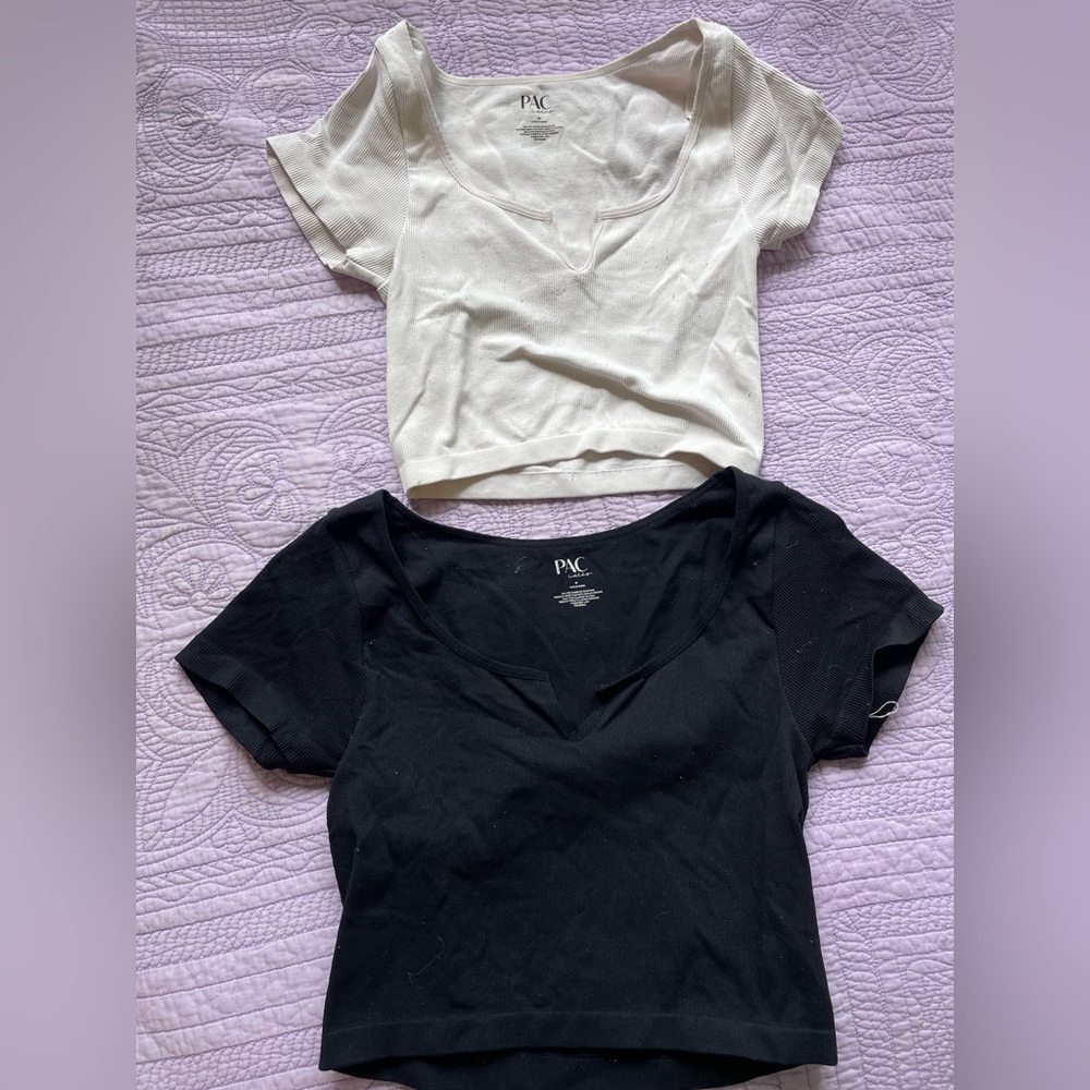 Women's Black and White V-Neck Tops